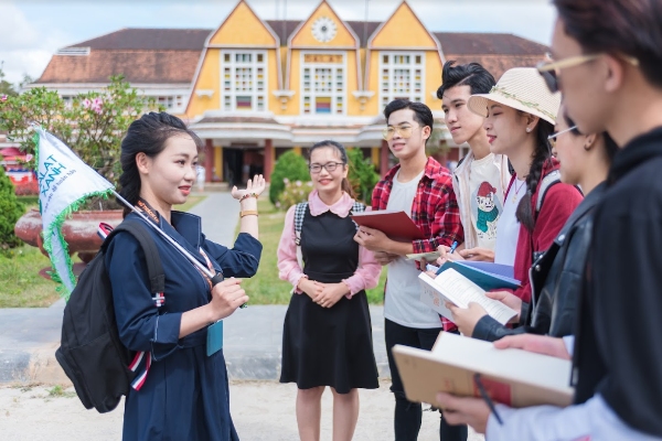 con gái có nên học quản trị du lịch và lữ hành - Hình 2