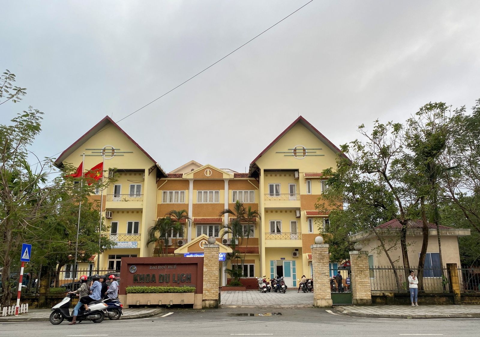 đại học du lịch - Hình 4