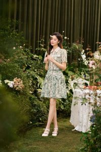 đi du lịch mặc gì cho đẹp