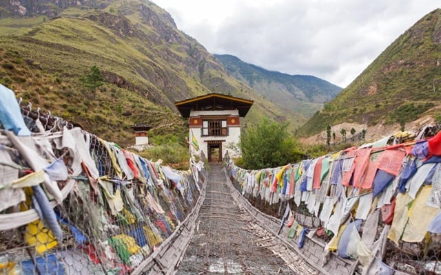 du lịch bhutan bao nhiêu tiền - Hình 1