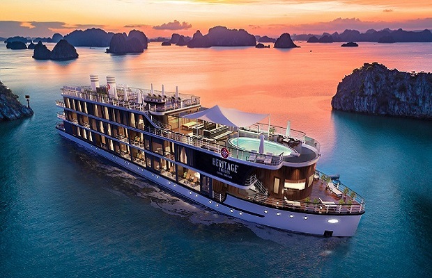 du lịch hạ long bằng du thuyền - Hình 1