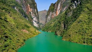 du lịch hẻm tu sản