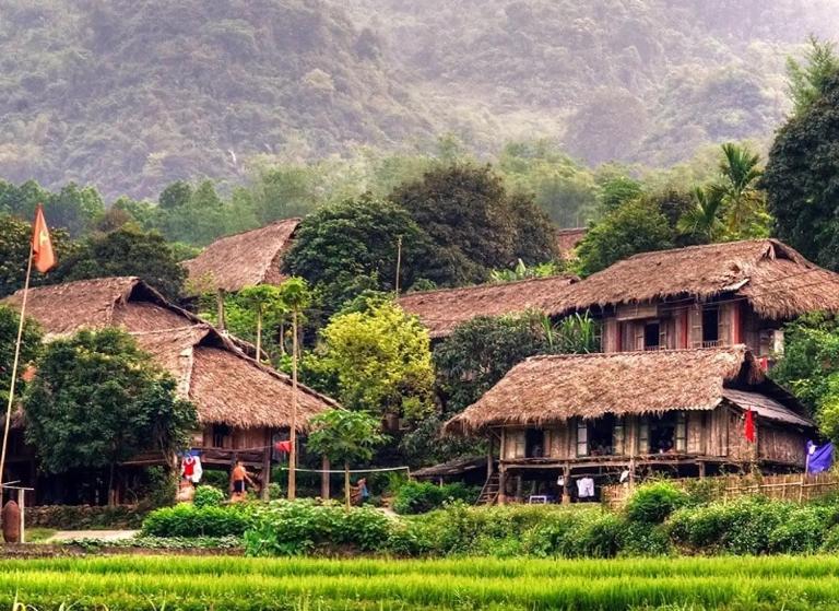 du lịch hòa bình 2 ngày 1 đêm - Hình 2