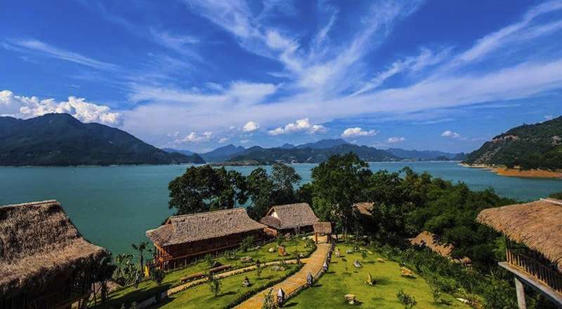 du lịch hòa bình - Hình 1