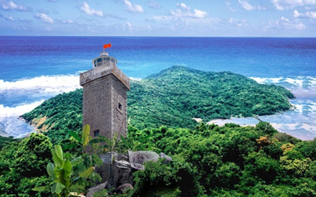 du lịch hòn khoai - Hình 2