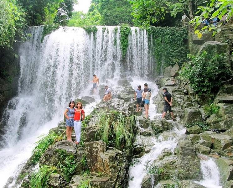 du lịch khoang xanh - Hình 3