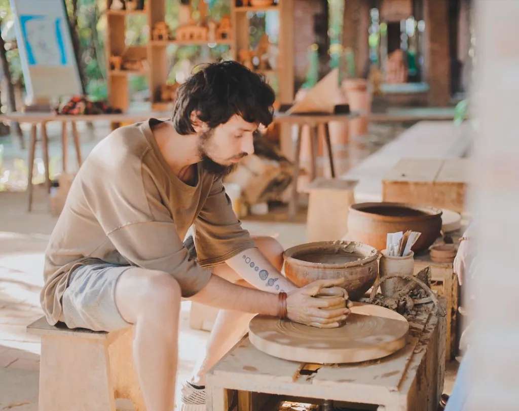 du lịch làng gốm bát tràng - Hình 1