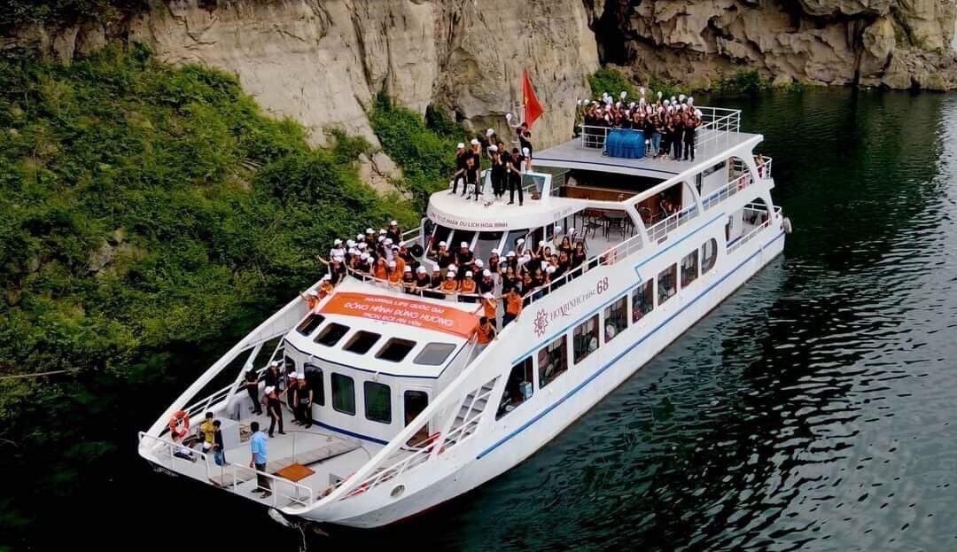du lịch lòng hồ hòa bình - Hình 5