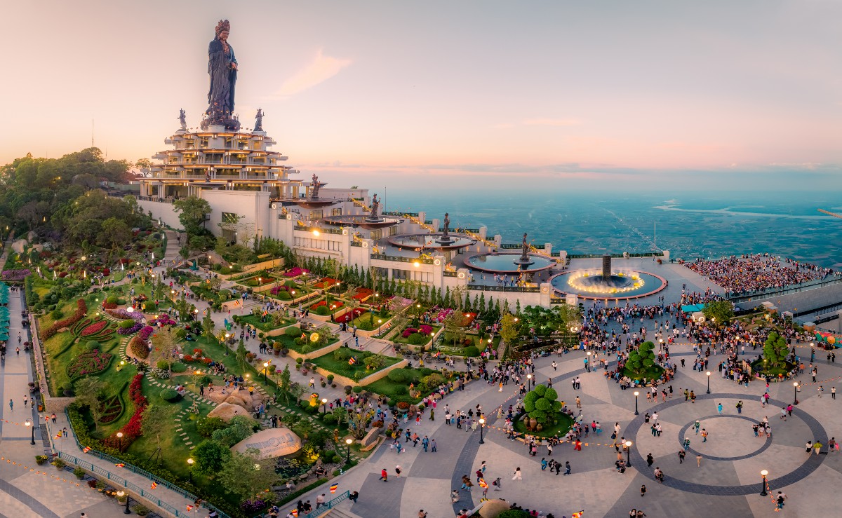 du lịch núi bà đen tây ninh - Hình 4