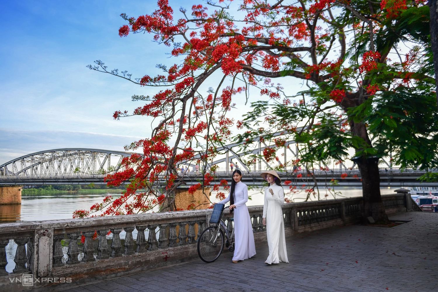 du lịch ở huế - Hình 5