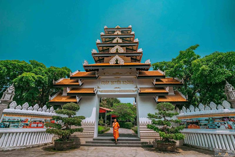 du lịch ở huế - Hình 1