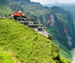 du lịch ở vùng núi nước ta hiện nay