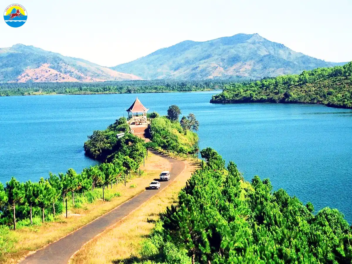 du lịch pleiku - Hình 1