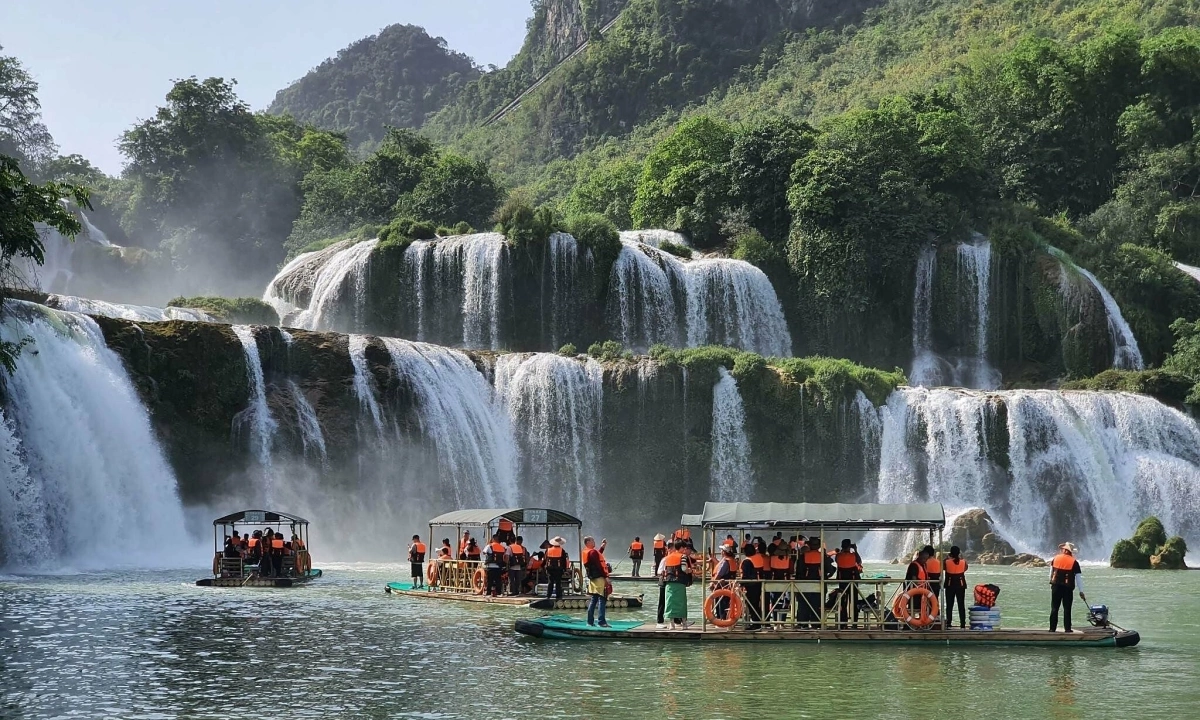 du lịch thác bản giốc - Hình 1