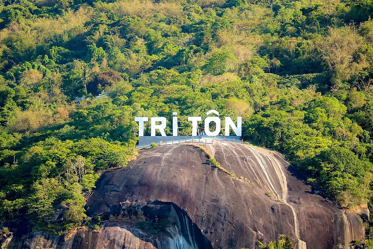 du lịch tri tôn - Hình 4