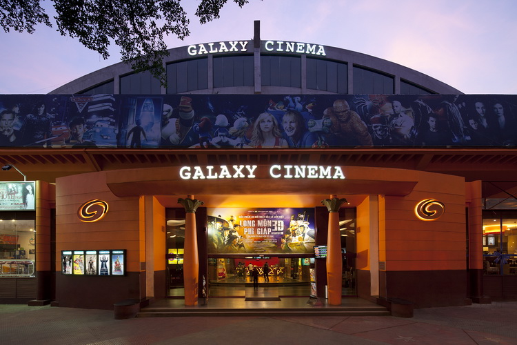 galaxy nguyễn du lịch chiếu - Hình 2