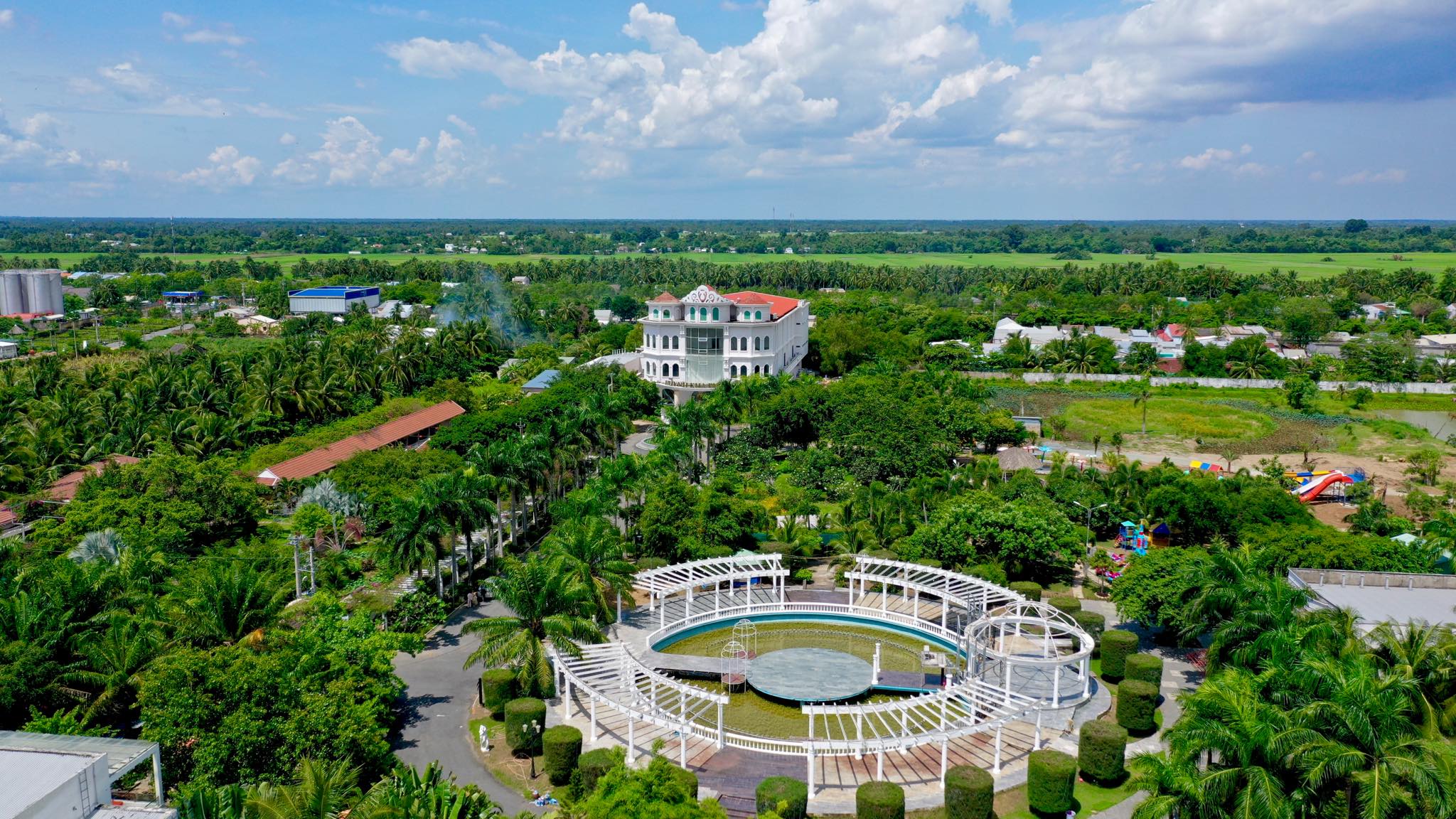 hình ảnh của khu du lịch huỳnh kha - Hình 3