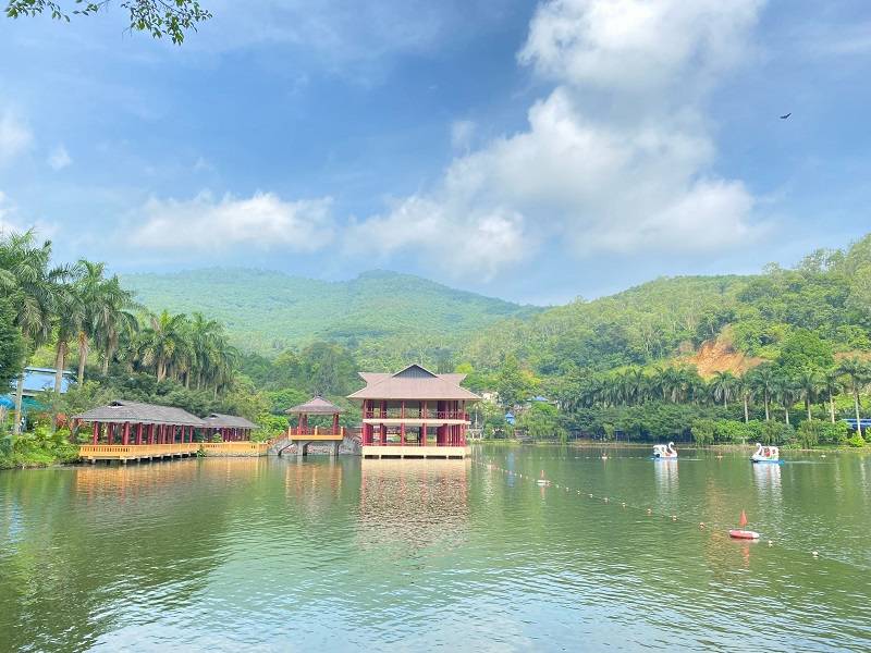khu du lịch ao vua - Hình 2