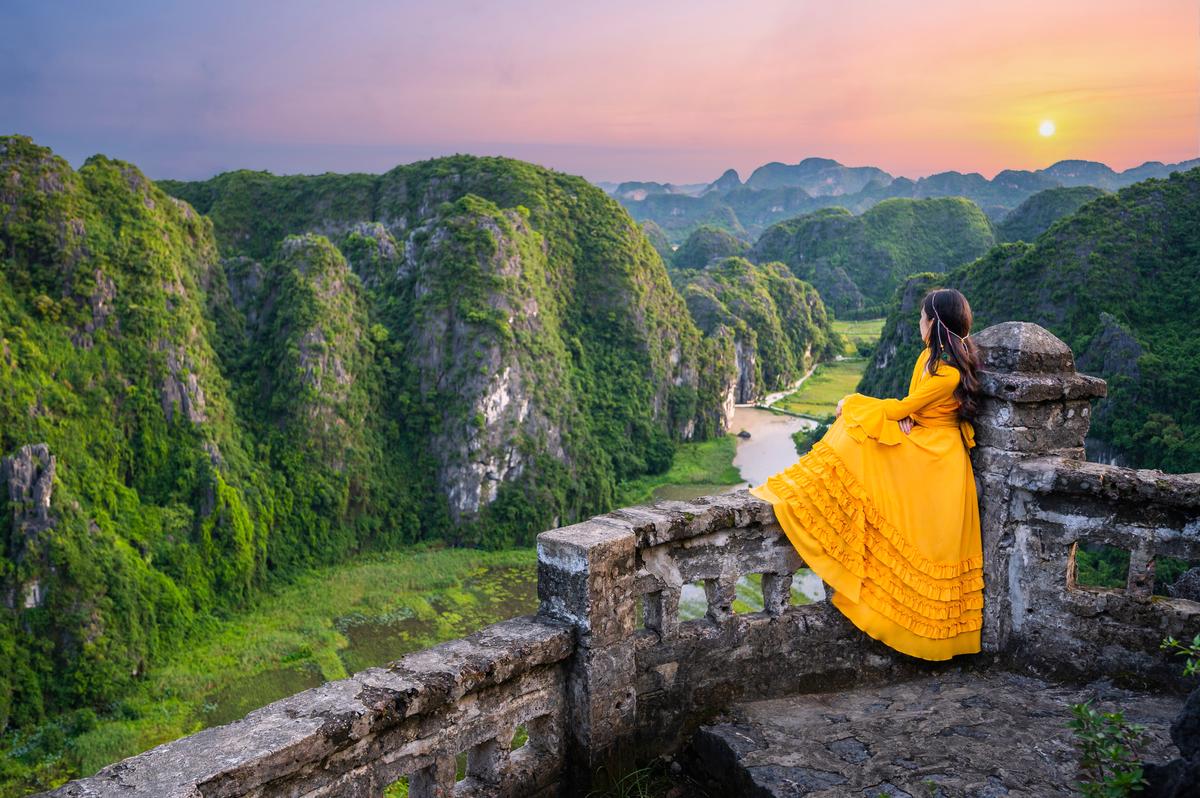 khu du lịch hang múa - Hình 2