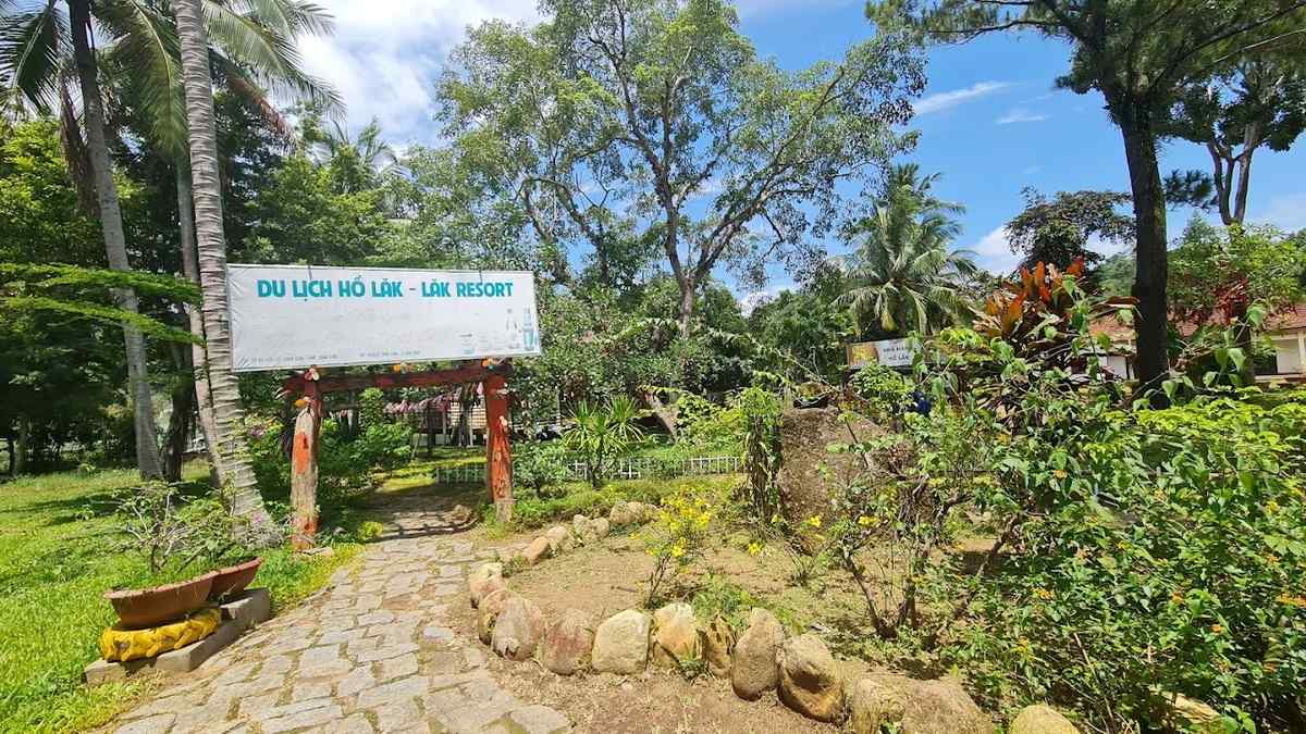 khu du lịch hồ lắk - Hình 5