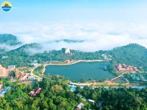 khu du lịch núi cấm
