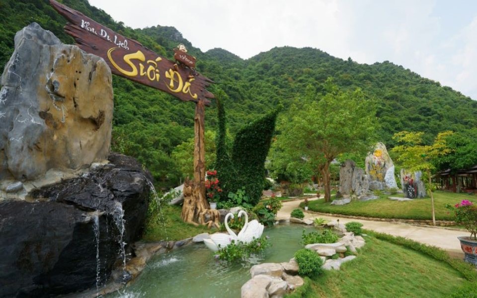khu du lịch suối đá - Hình 3