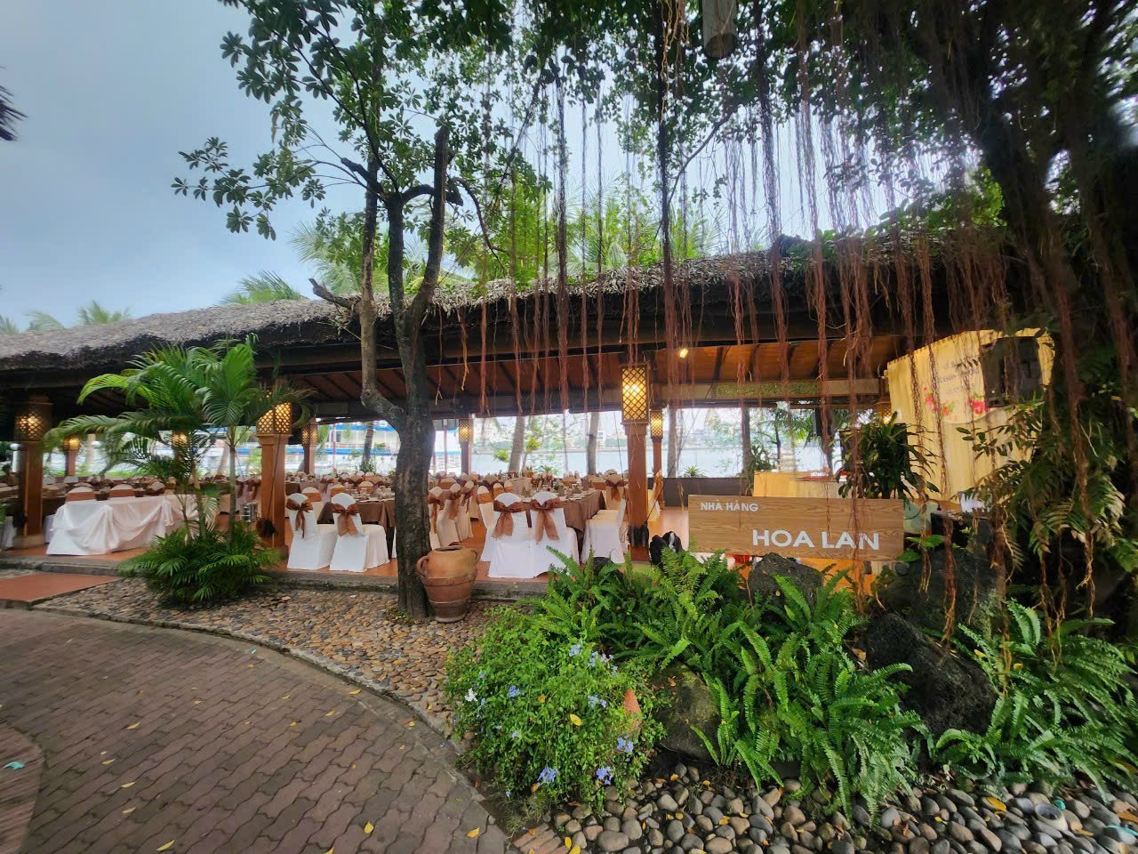 khu du lịch tân cảng - Hình 1