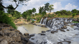 khu du lịch thác đá hàn