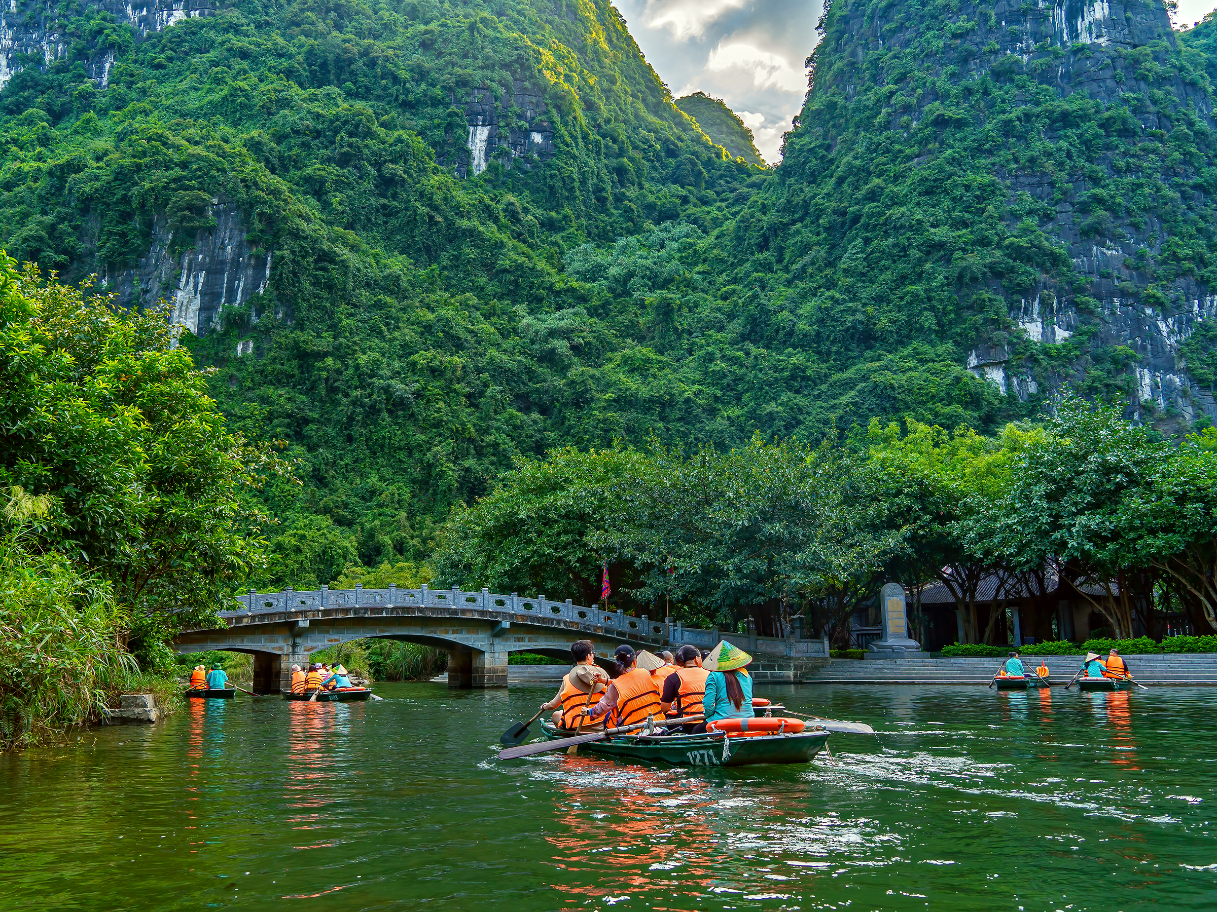 khu du lịch tràng an ninh bình - Hình 2