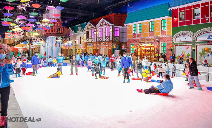 khu vui chơi snow town - Hình 3