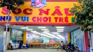 khu vui chơi sóc nâu