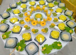 mâm cúng đầy tháng cho be gái đơn giản