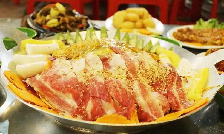 phủi quán buffet - Hình 2