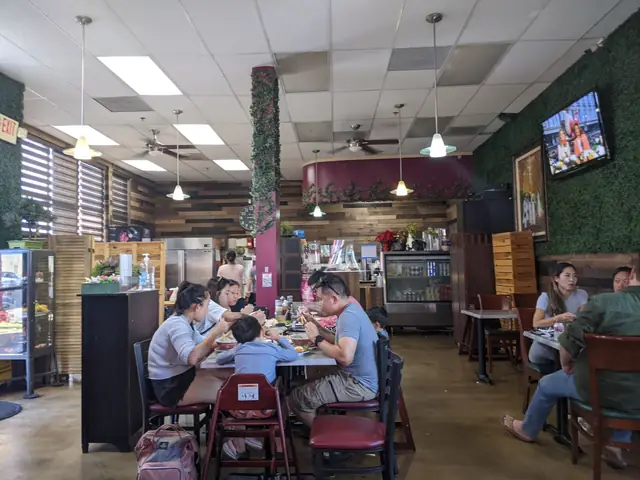 quán ăn gia đình rất huế - Hình 3