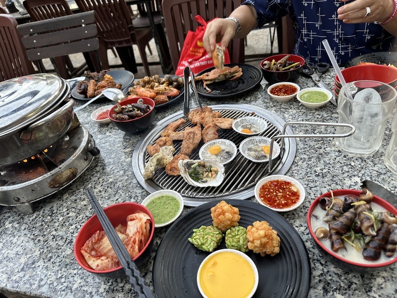 quán buffet giá rẻ khu tên lửa - Hình 3