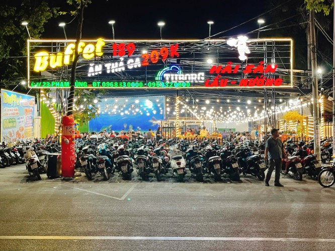 quán buffet ở phạm hùng hà nội - Hình 4