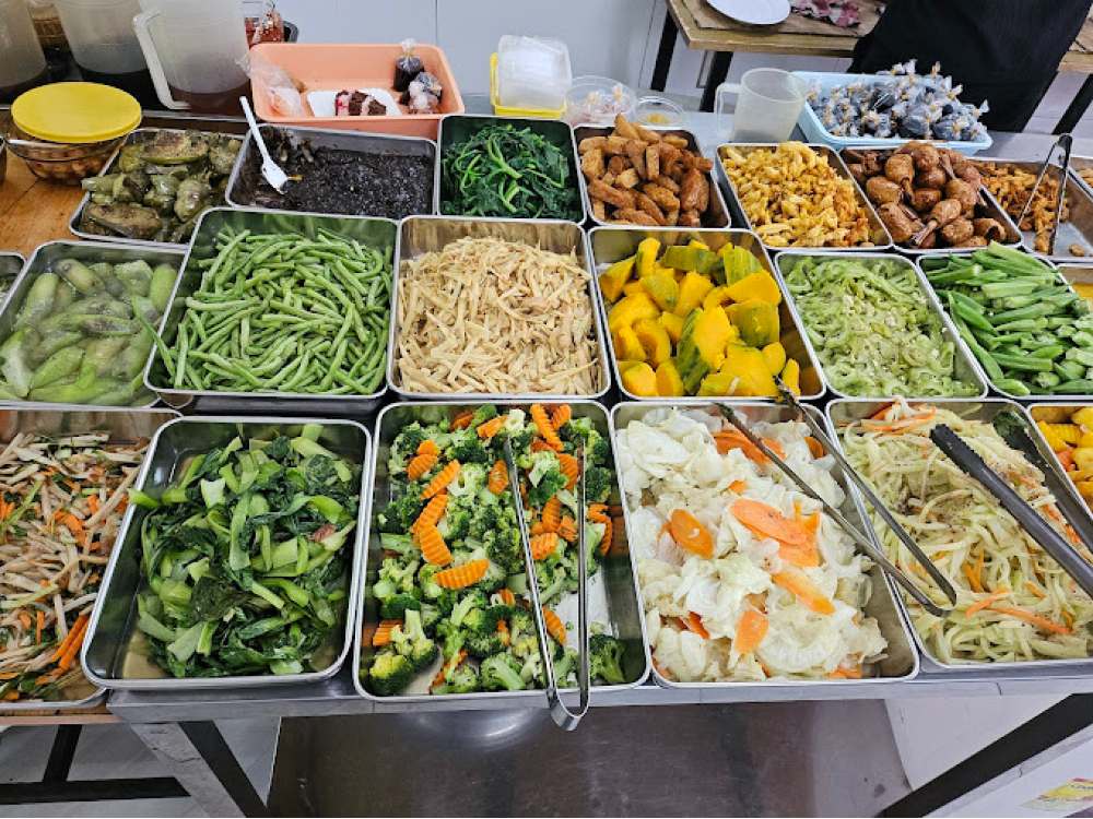 quán buffet salad chay - Hình 1