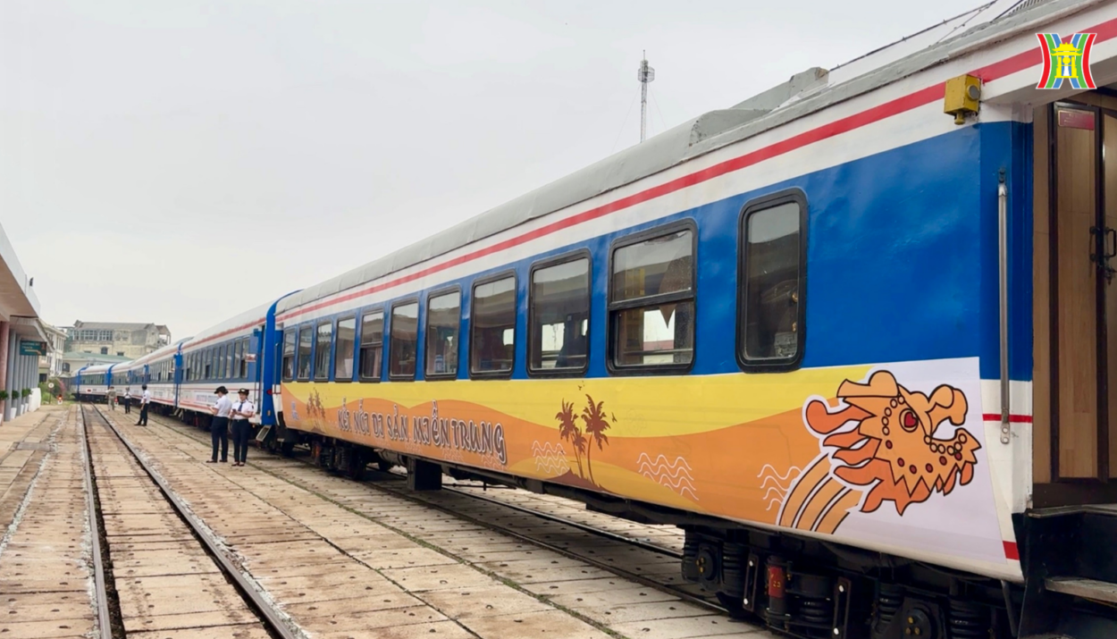 tàu du lịch huế đà nẵng - Hình 4