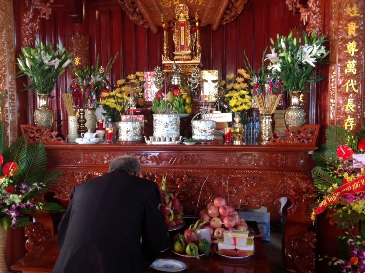 thờ cúng tổ tiên - Hình 1