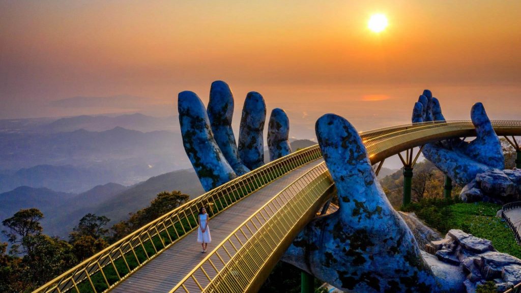 top 10 địa điểm du lịch đà nẵng - Hình 3
