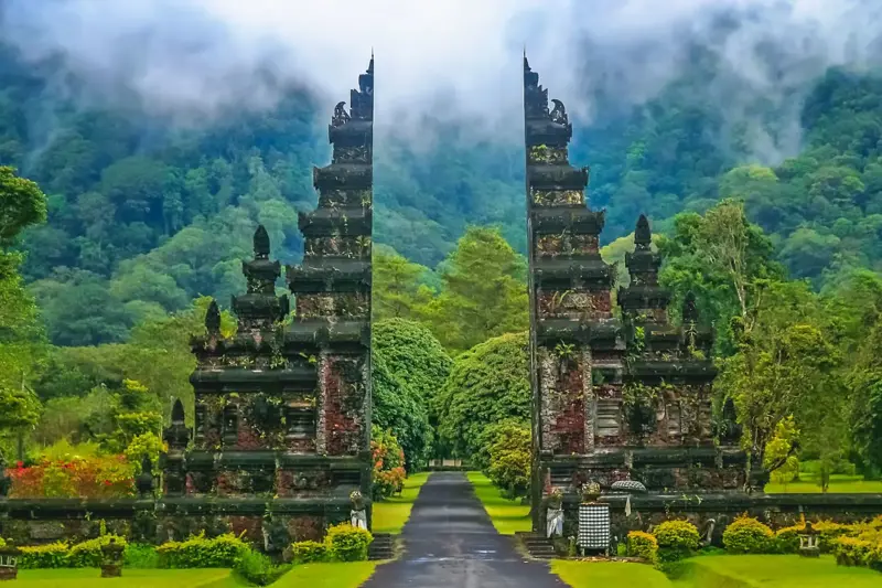 tour du lịch indonesia - Hình 2