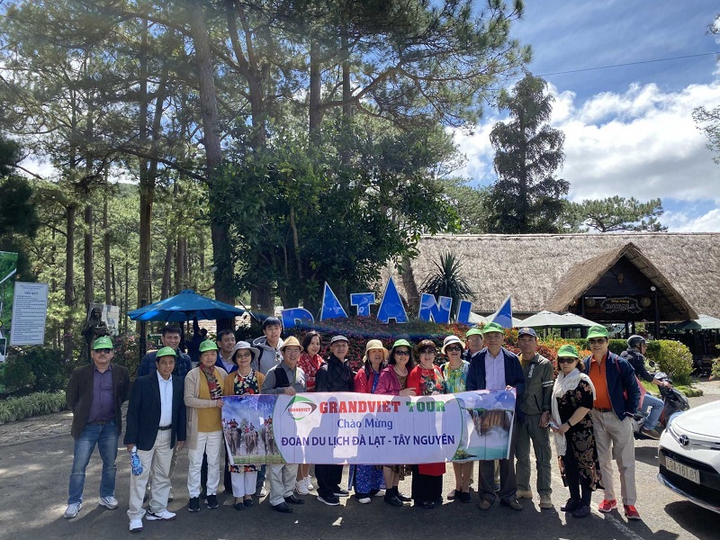 tour du lịch tây nguyên 5 ngày 4 đêm - Hình 4