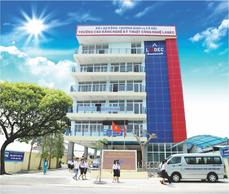 trường cao đẳng công nghệ và du lịch long an - Hình 3