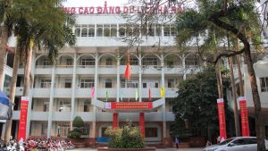 trường cao đẳng du lịch
