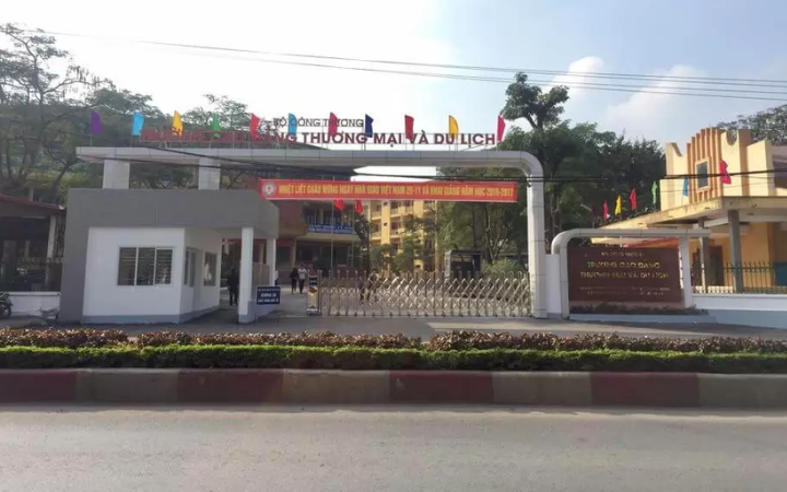 trường cao đẳng thương mại và du lịch thái nguyên - Hình 2