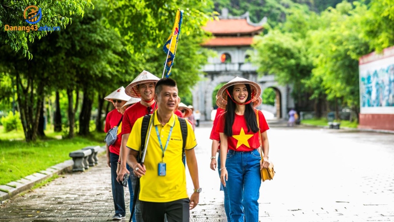 việc làm du lịch đà nẵng - Hình 1