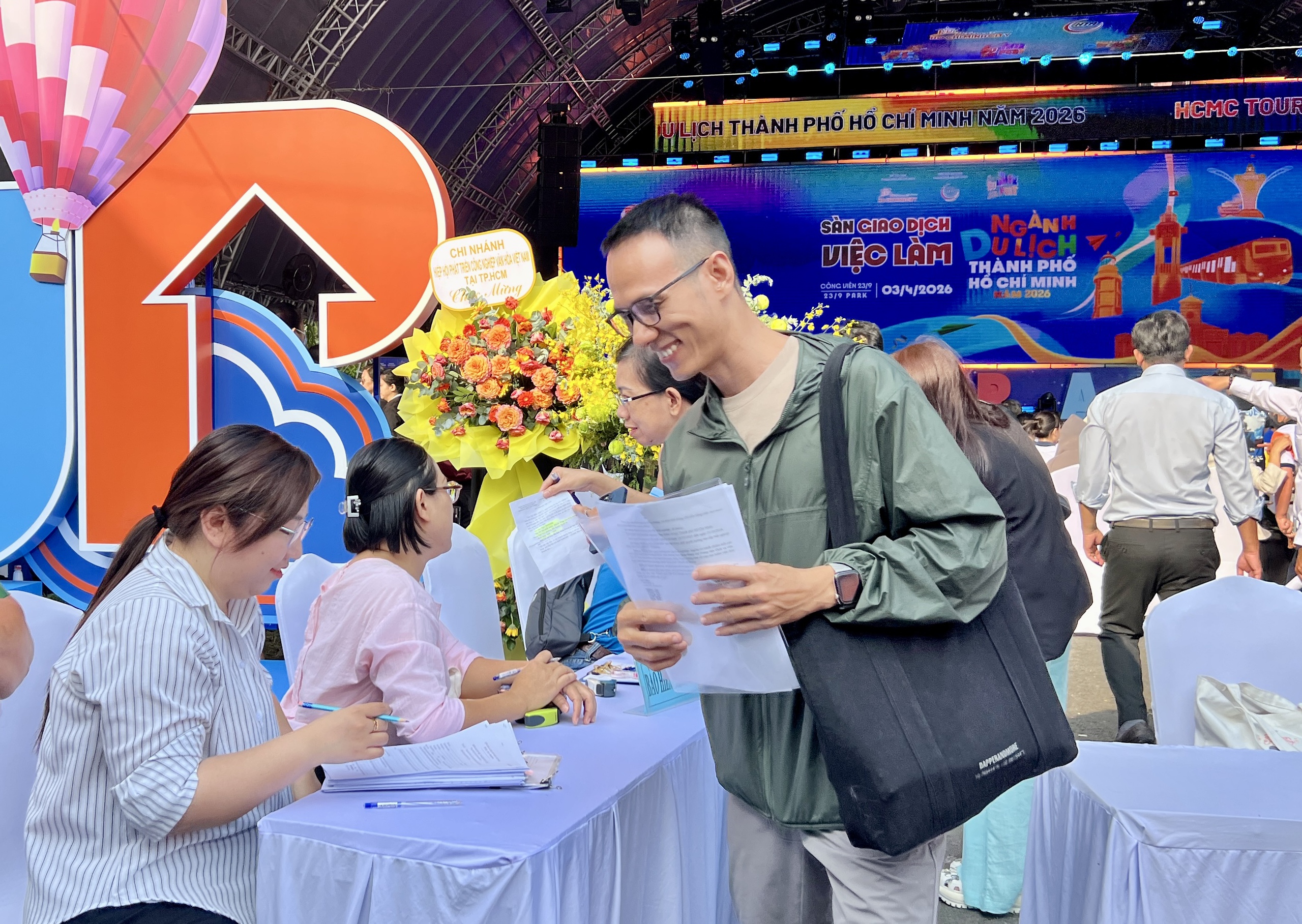 việc làm du lịch tphcm - Hình 5