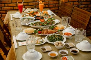 ăn cơm tối ở nhatrang quán nào ngon