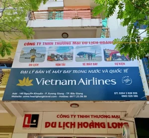 bảng hiệu công ty du lịch