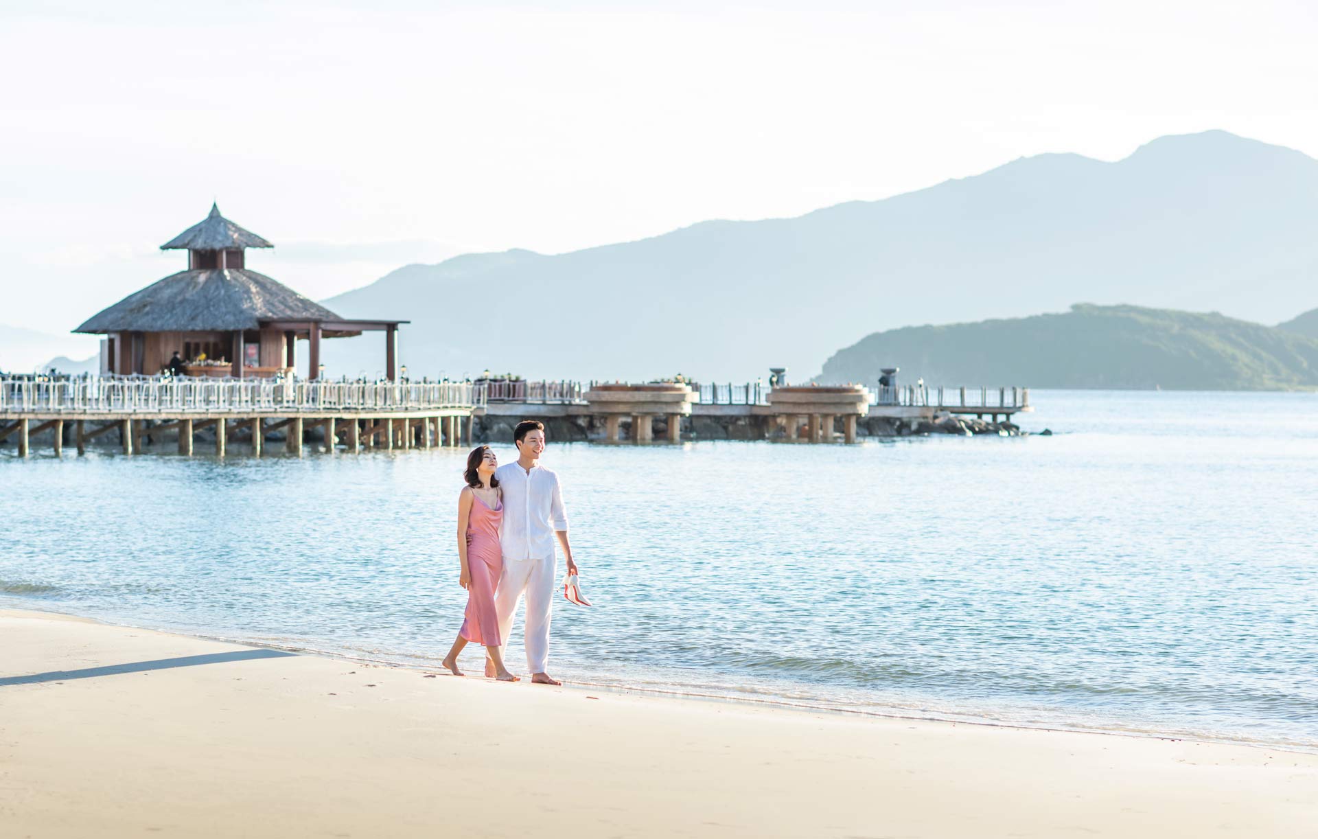 cặp đôi đi du lịch - Hình 1
